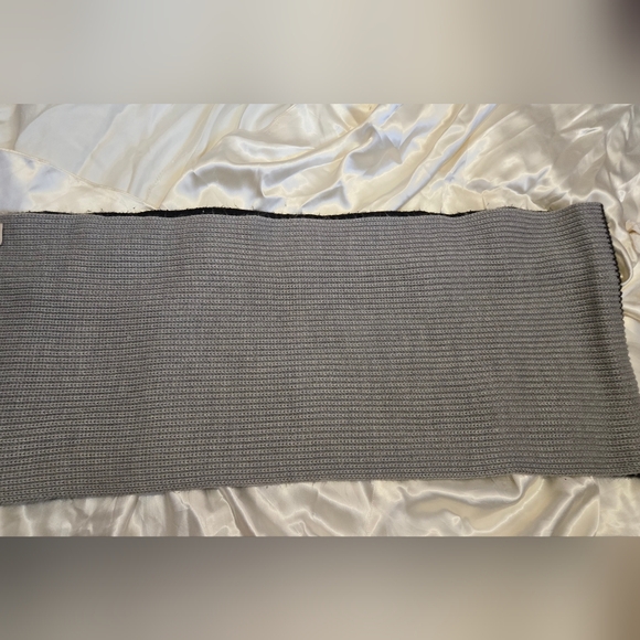 Kate Spade Eternity Knit Scarf - Picture 6 of 8